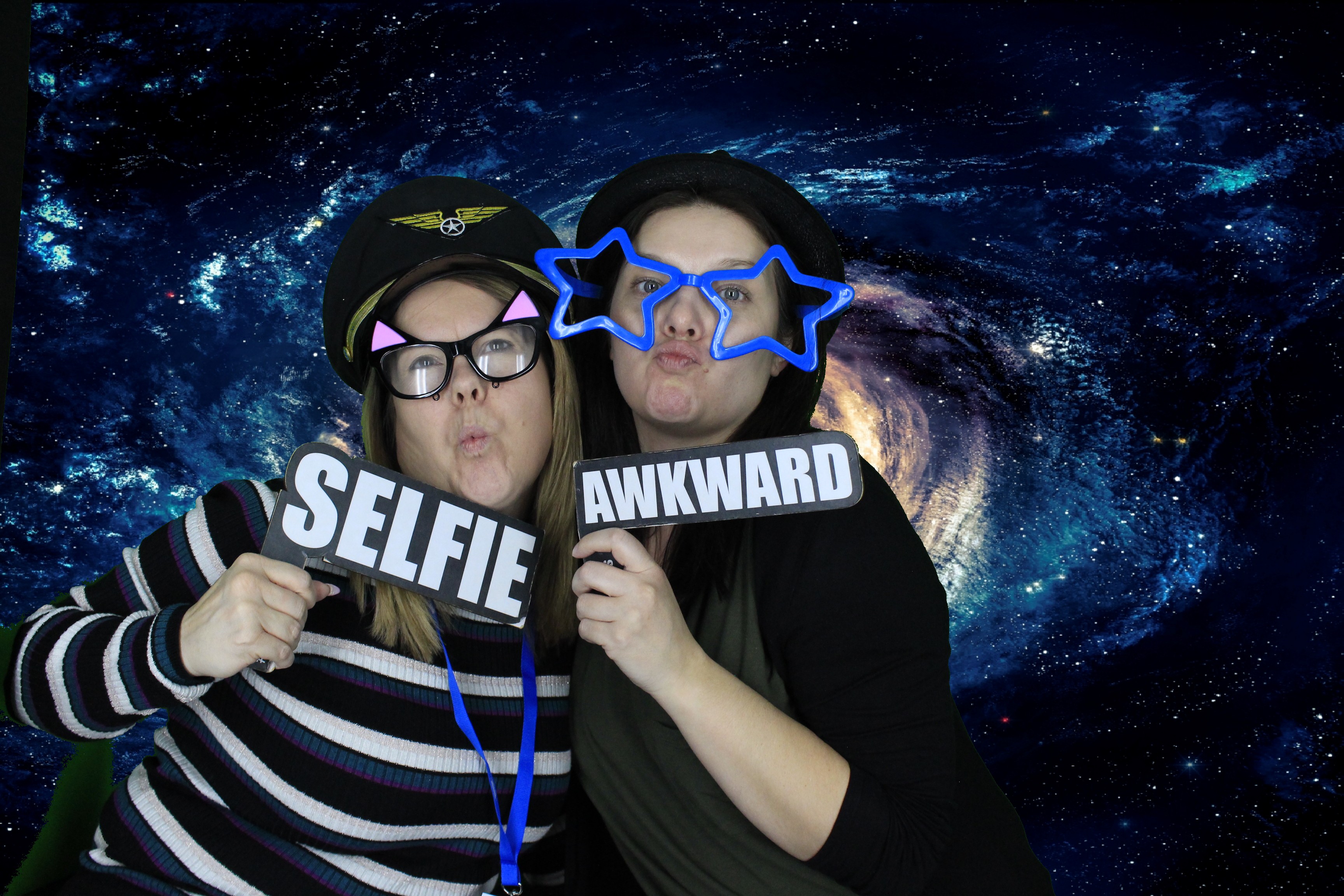ARI Fleet UK | View more photos from the event at gallery.myphotoboothexperience.co.uk/u/MyPhotoBoothExperienceLtd/ARI-Fleet-UK